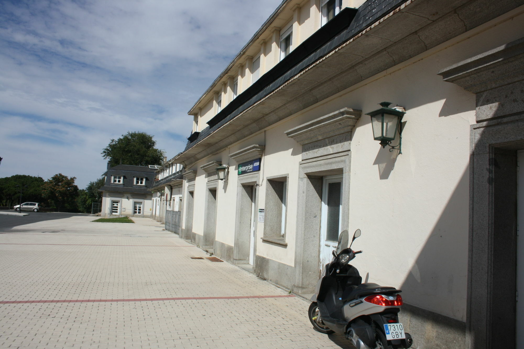 Hostal La Estacion Avila Exterior photo