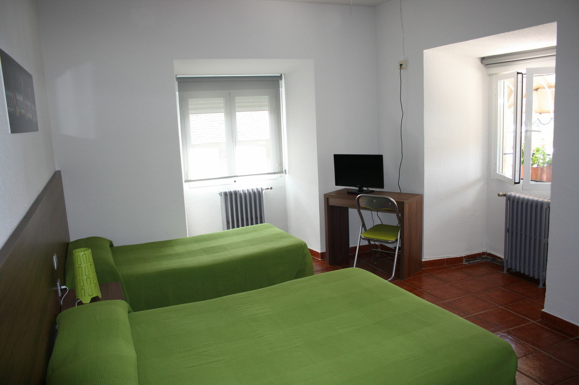 Hostal La Estacion Avila Exterior photo